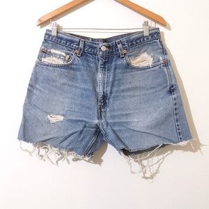 Vintage Levi's 505 Cut Off Jean Shorts